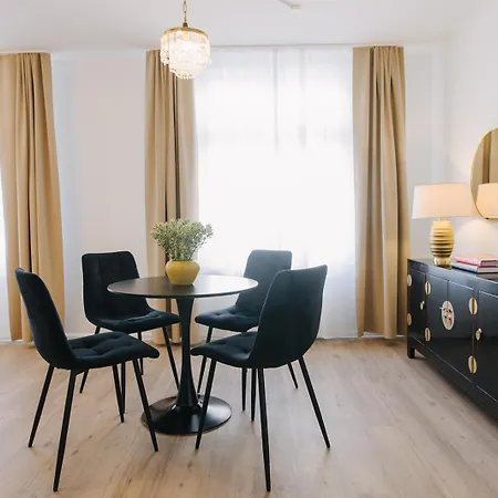 Markt 10 Aparthotel Wanzleben-Borde