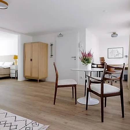 Markt 10 Aparthotel Wanzleben-Borde